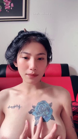 Bảo Trân 2k4 liveshow full mặt nghịch bướm, nặn vếu nè anh em