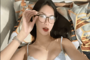 Clip xxx hay cô nàng xinh body cực phẩm